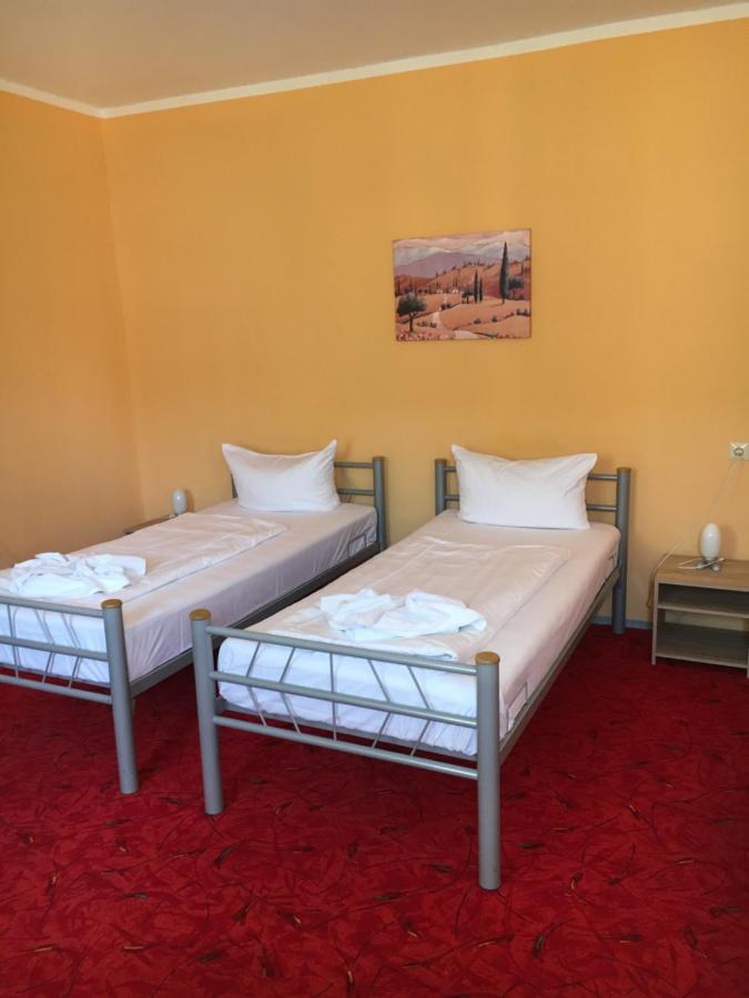 Hotel Pension Streuhof Berlijn Buitenkant foto